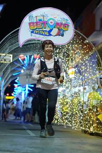 BIB: 5536
                            <button type="button" onclick="openModal(21830368)" class="btn btn-primary btn-sm float-right btn-popup" data-toggle="modal" data-target=".modal-high-quality">
                        <i class="fas fa-shopping-cart"></i> Add to Cart
                    </button>
                                            <button type="button" onclick="isThisMe(21830368, true)" class="btn btn-success btn-sm float-right btn-popup btn-isme hidden" data-toggle="tooltip" data-placement="bottom" title="นี่คือรูปของคุณใช่ไหม คลิกที่นี่เพื่อเอาเข้าอัลบั้ม">
                        <i class="fas fa-plus"></i> Add to album
                    </button>
                    <button type="button" onclick="isThisMe(21830368, false)" class="btn btn-warning btn-sm float-right btn-popup btn-isnotme hidden">
                        <i class="fas fa-ban"></i> Remove from album
                    </button>